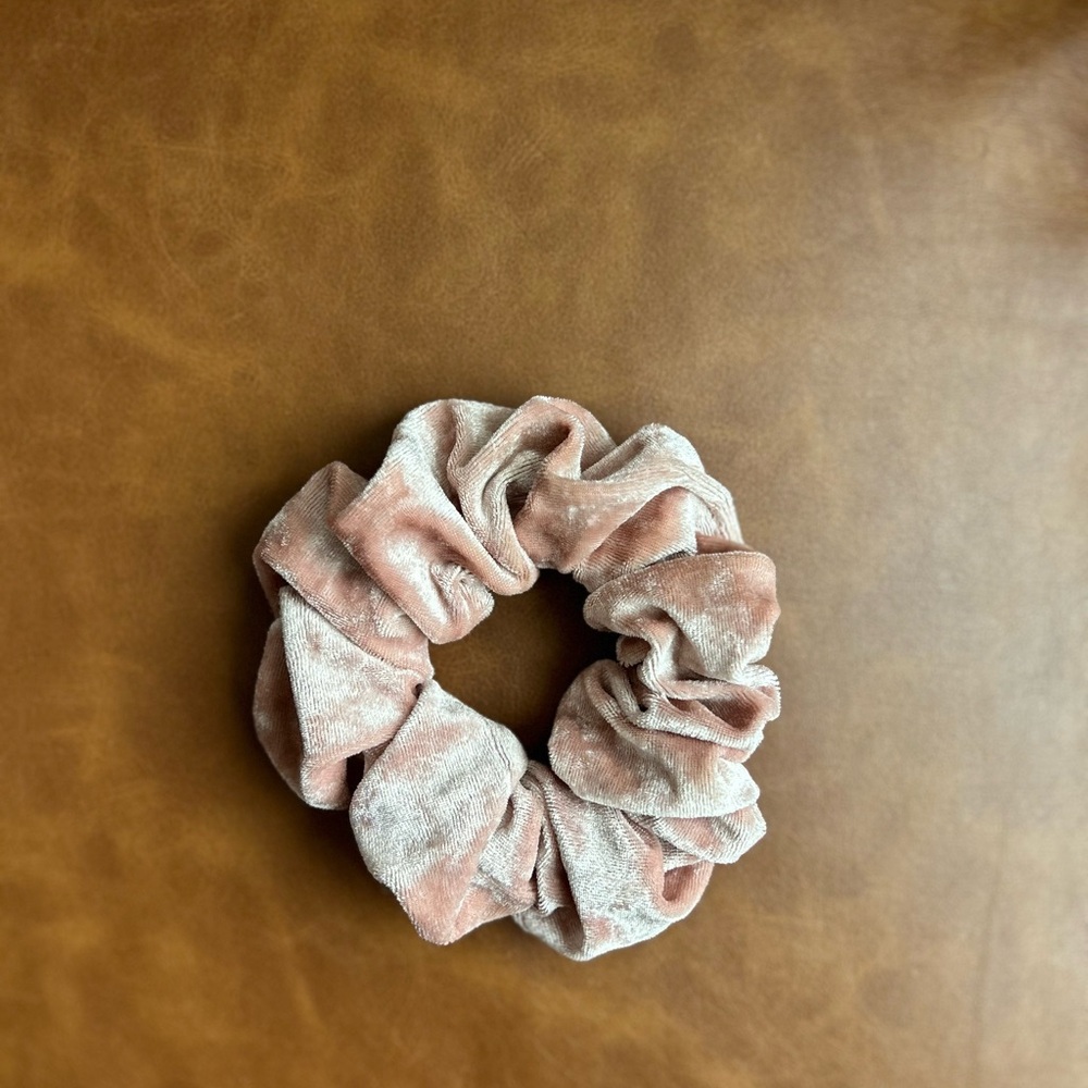 Pink Velvet Schrunchie - Picture 2 of 4